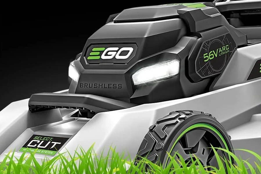 self propelled battery powered lawn mower